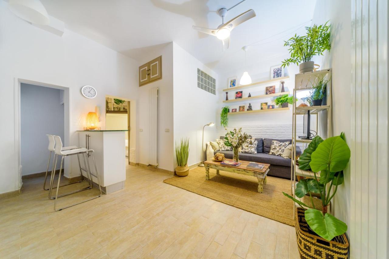 Stylish Loft At Chueca'S Heart Lägenhet Madrid Exteriör bild
